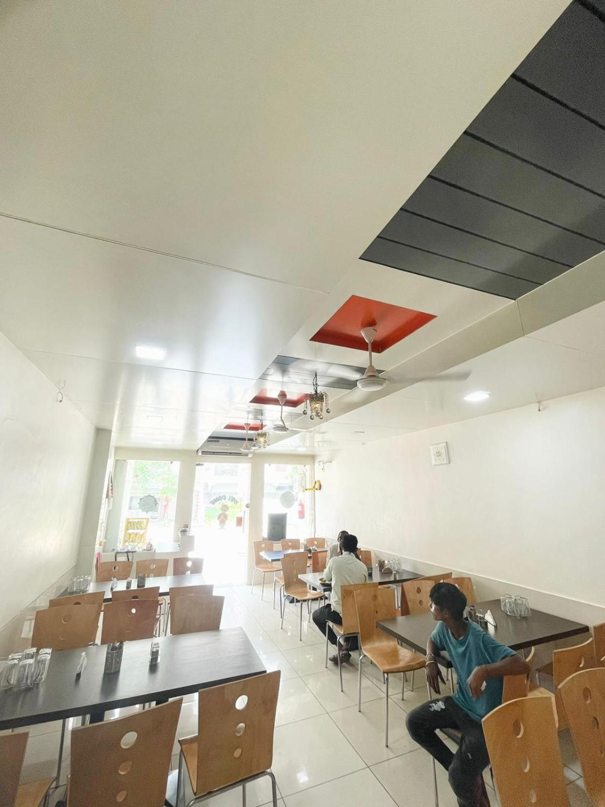 Hotel Rajdhani And Guest House Gujarat - Best Family Hotel In Halol Near Pavagadh And Halol Gidc Buitenkant foto